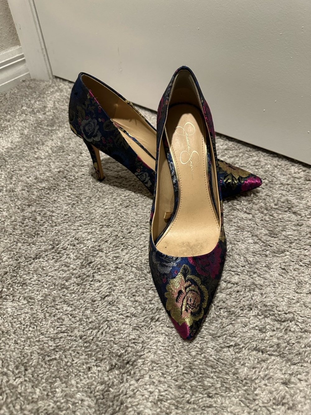 Jessica Simpson Navy Floral Jacquard Pointed-Toe Pumps